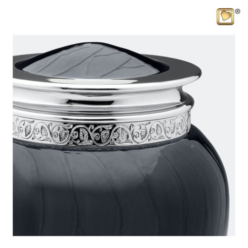 Premium urn zwart met zilveren decoratie A292 zoom