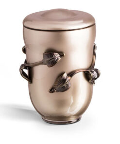 Glazen urn van Boheems kristal met bladeren champagne
